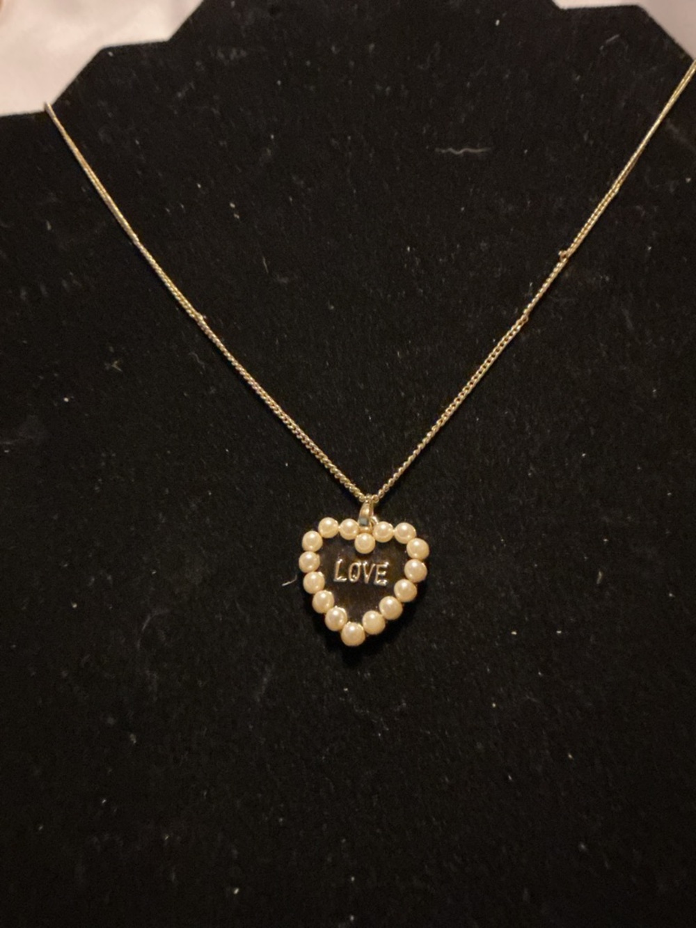 ⭐️Gold Tone Heart LOVE Pendant Necklace Faux Pearl Romantic Cute